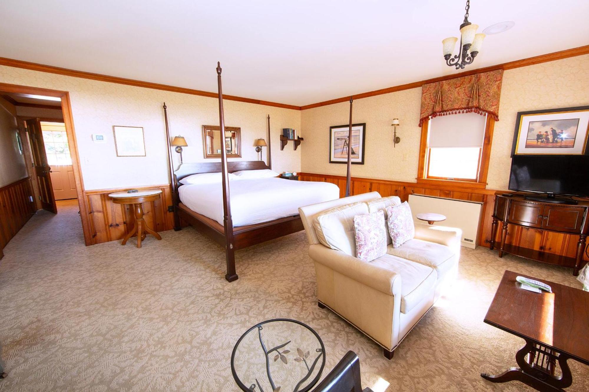 Sandaway Suites & Beach Oxford Exterior photo